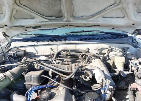 1998 Toyota Tacoma from USA, damaged, VIN 4TAWM72N4WZ087756